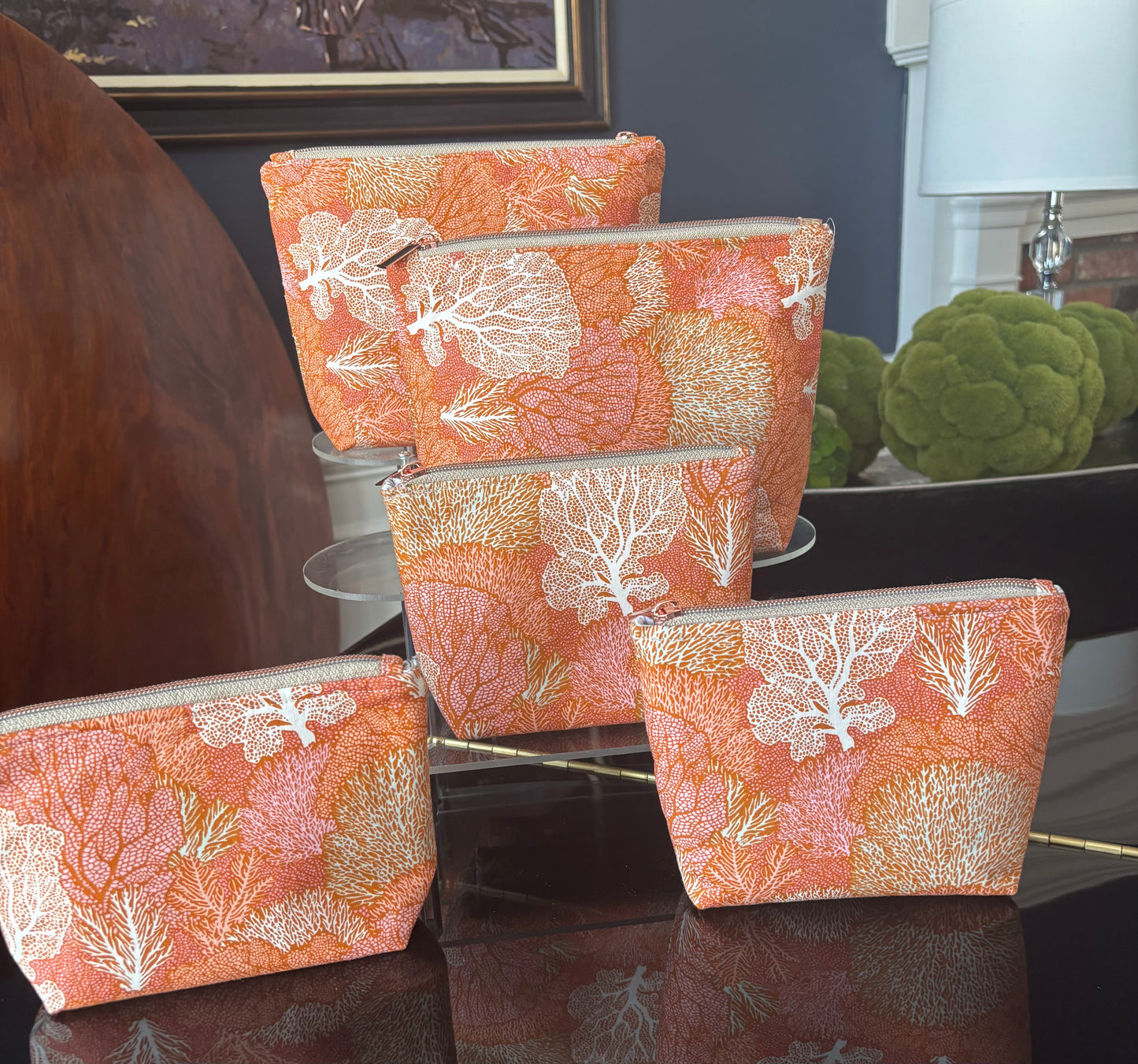 Box bottom pouches