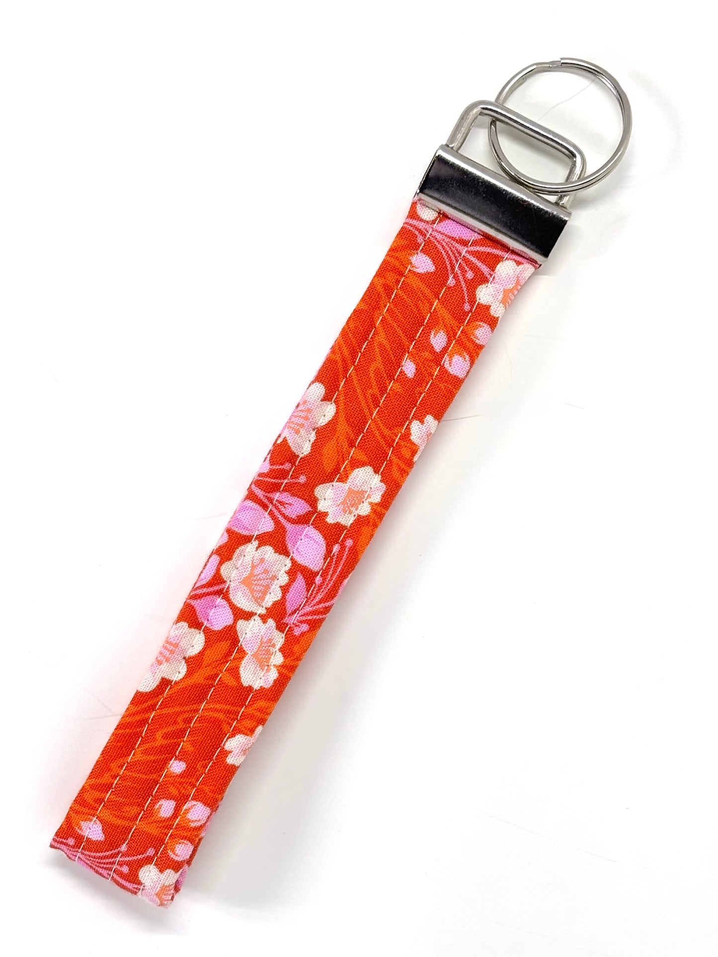 Wristlet keychains