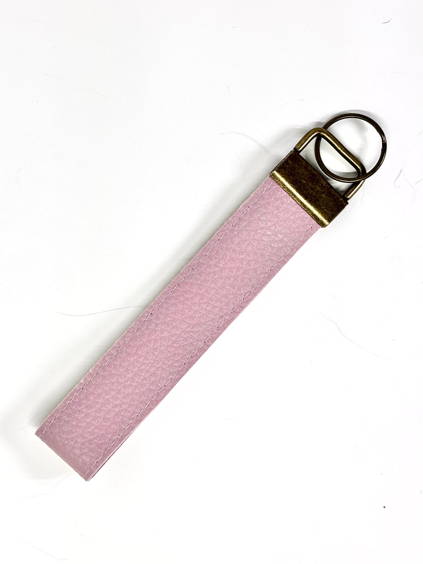 Wristlet keychains