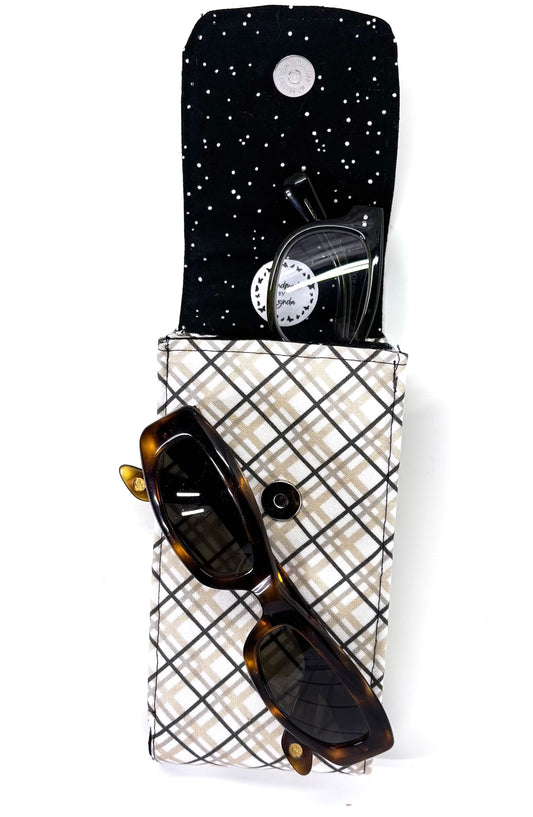 Double glasses case