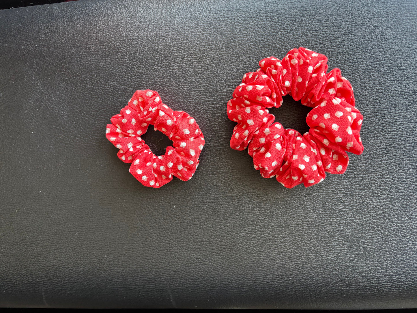 Scrunchies that match your Hippo